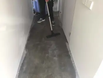 In een prachtige woning in Haren (Groningen) hebben we de betonvloer van een pu-coating voorzien. In een prachtige woning in Haren (Groningen) hebben we de betonvloer van een pu-coating voorzien.