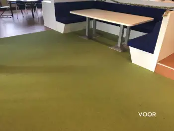 Op een school in Leek hebben wij vele vierkante meters tapijt gereinigd.