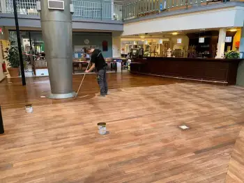 Veendam - grootschalig onderhoud van linoleum vloeren in verpleeghuis Veendam - grootschalig onderhoud van linoleum vloeren in verpleeghuis
