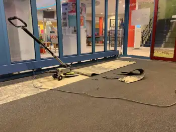 Nieuwe inloopmatten entree gemeentehuis Delfzijl Nieuwe inloopmatten entree gemeentehuis Delfzijl
