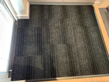 Bij klant in emmercompascuum inloopmatten gelegd. Bij klant in emmercompascuum inloopmatten gelegd.