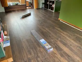 In Gasselte hebben we onlangs een Quick Step laminaatvloer gelegd. In Gasselte hebben we onlangs een Quick Step laminaatvloer gelegd.
