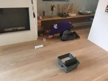 In Hooghalen een eikenvloer gerenoveerd met Pall x Zero olie In Hooghalen een eikenvloer gerenoveerd met Pall x Zero olie