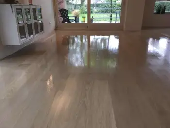 In Hooghalen een eikenvloer gerenoveerd met Pall x Zero olie In Hooghalen een eikenvloer gerenoveerd met Pall x Zero olie