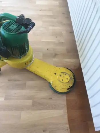 Eikenvloer gerenoveerd Eikenvloer gerenoveerd