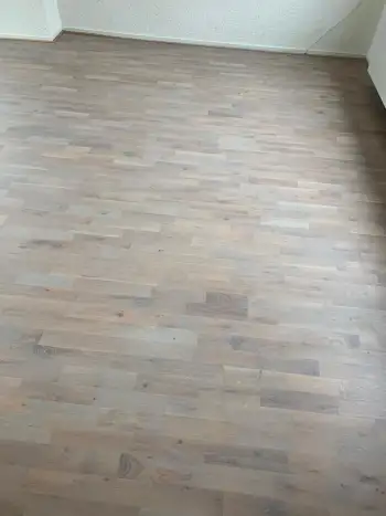 Eikenvloer gerenoveerd Eikenvloer gerenoveerd