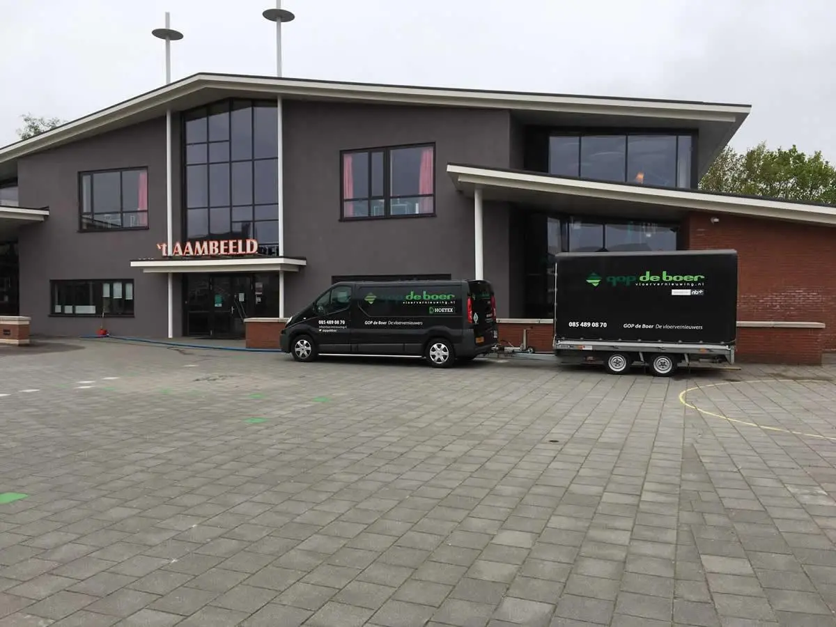 Reiniging inloopmatten schoolgebouwen gemeente Westerwolde Reiniging inloopmatten schoolgebouwen gemeente Westerwolde