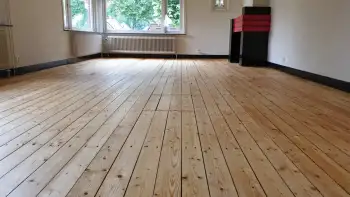 Grenen vloer geschuurd in Stadskanaal en in de naturel olie gezet. Grenen vloer geschuurd in Stadskanaal en in de naturel olie gezet.