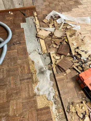 Renovatie Eiken mozaïek vloer in het buurthuis MellensHorst in Haren Renovatie Eiken mozaïek vloer in het buurthuis MellensHorst in Haren